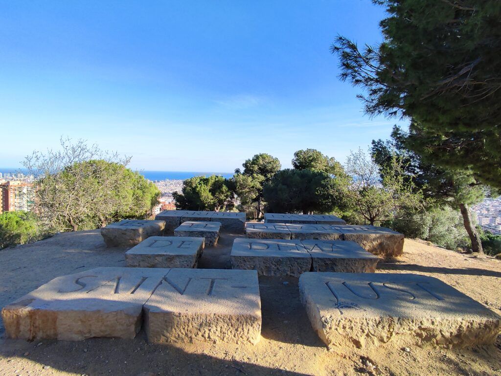 MIRADORES DEL CARMEL